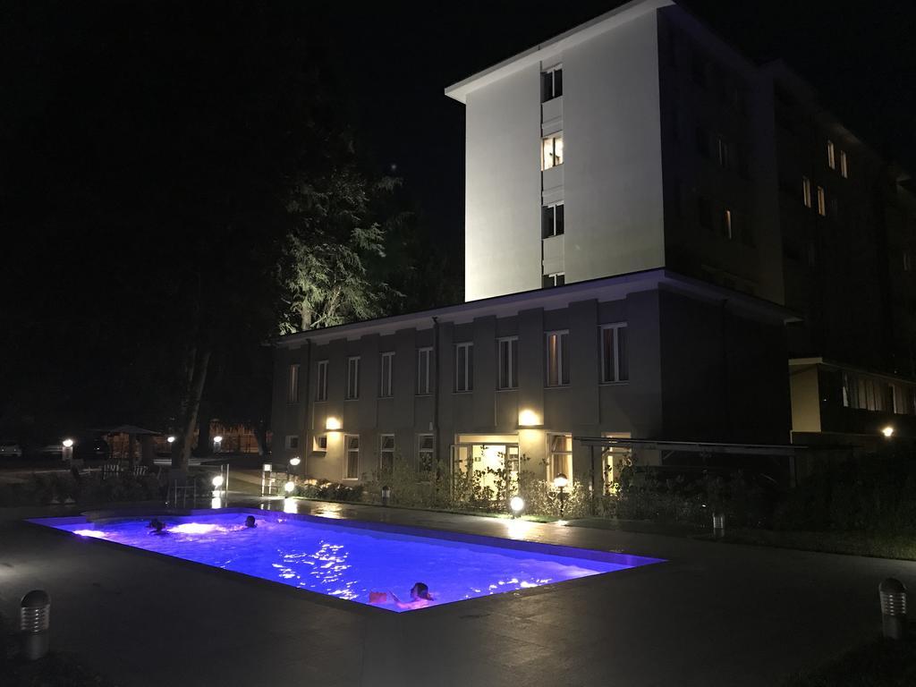 Bis Hotel Varese Zewnętrze zdjęcie